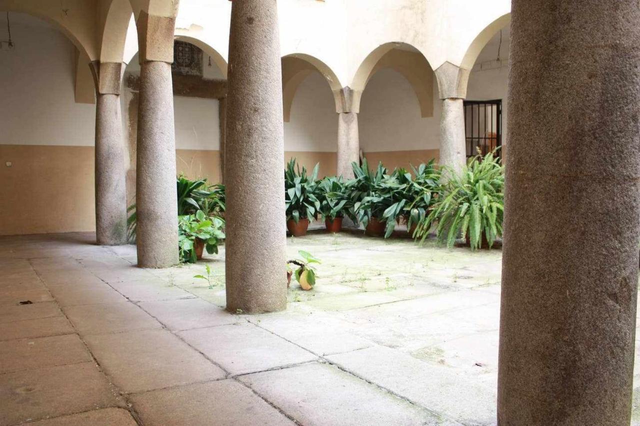 Plasencia Santa Ana Apartment Exterior photo